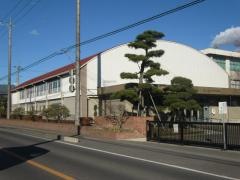 上松山小学校