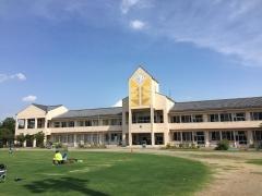 秋平小学校