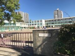 精義小学校