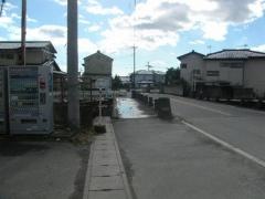 「岩崎」バス停留所