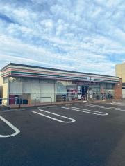セブンイレブン　千葉高田町店
