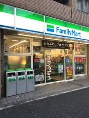 ファミリーマート　月島三丁目店