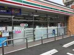 セブンイレブン　山科御陵鳥ノ向町店