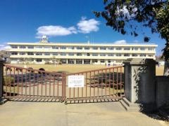 米岡小学校