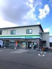 ファミリーマート　巻駅前店