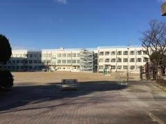 白水小学校