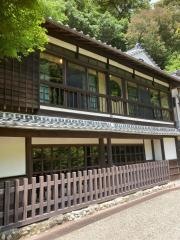 音羽山荘
