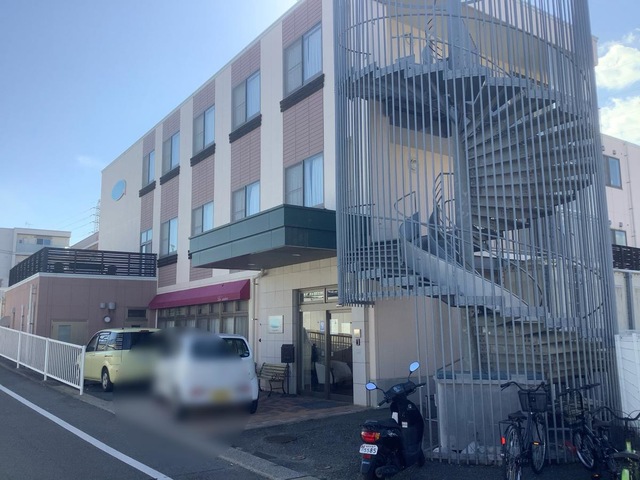 ラ・ナシカちはや 建物全景