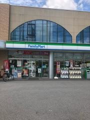ファミリーマート　東大阪若江南町店