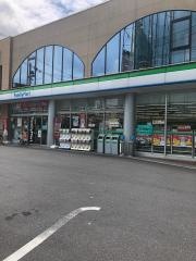 ファミリーマート　東大阪若江南町店