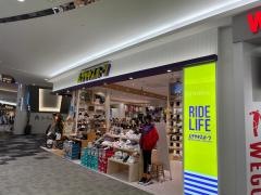 ムラサキスポーツ　イオンモール高知店