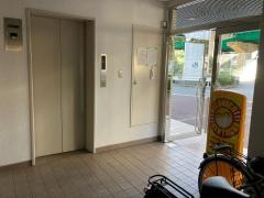 ニコニコレンタカー　豊中螢池東町店