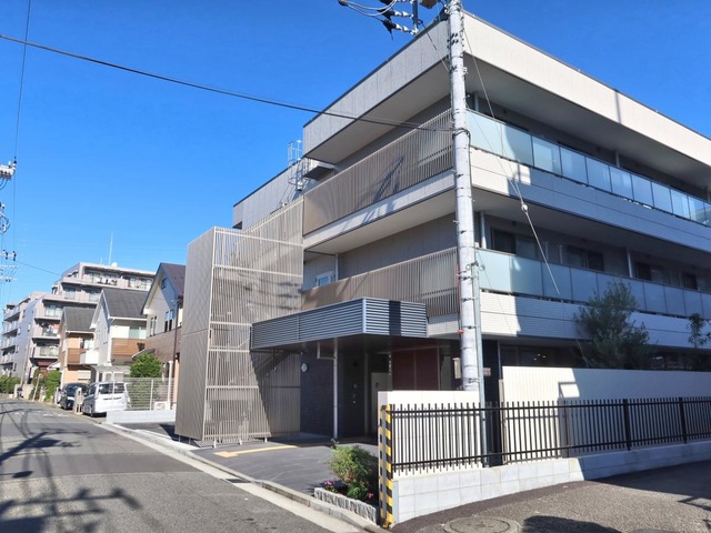 ニチイホーム 大倉山 施設外観