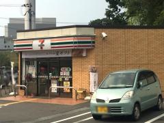 セブンイレブン　枚方尊延寺店