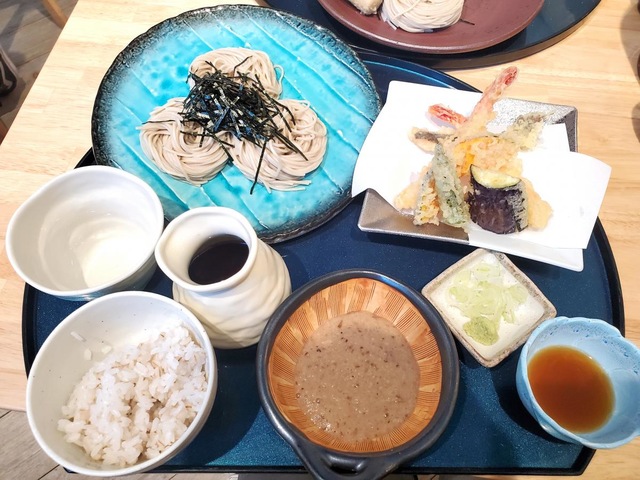 じねんじょ蕎麦・箱根九十九／ホームメイト