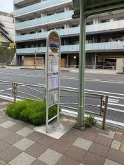 「磯子区総合庁舎前」バス停留所