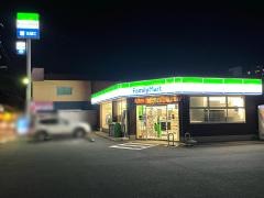 ファミリーマート　まるふじ北根黒松店