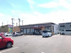 セブンイレブン　郡山横塚店