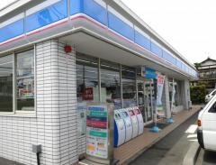 ローソン　吉川上笹塚三丁目店