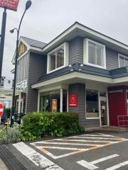 マクドナルド　牧落店