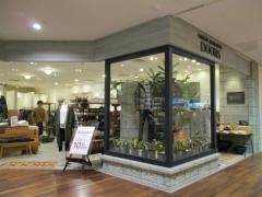 ＵＲＢＡＮ　ＲＥＳＥＡＲＣＨ　ＤＯＯＲＳ　名古屋ラシック店