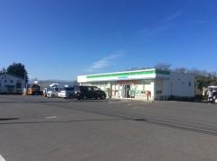 ファミリーマート　飯能芦苅場店