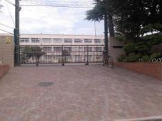 東中田小学校