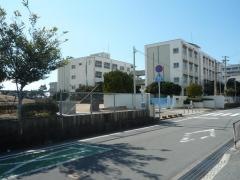 中崎小学校