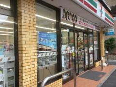 セブンイレブン　福岡草香江2丁目店