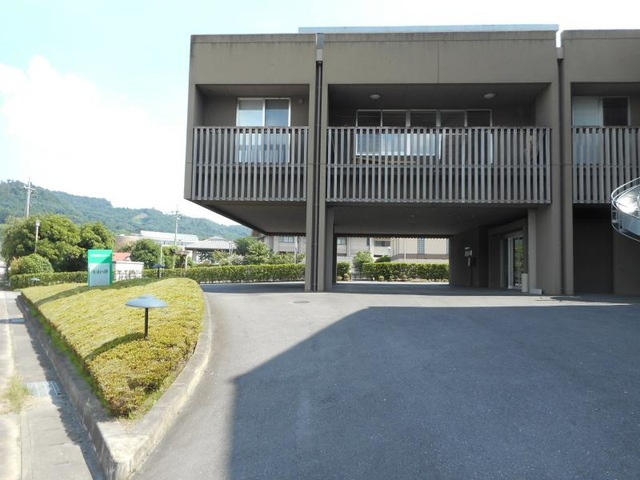 清流の郷 施設外観