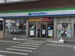 ファミリーマート　新十津川店