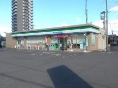 ファミリーマート　安城宮前店