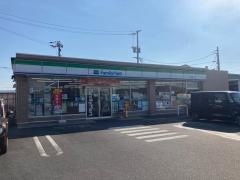 ファミリーマート　岡山倉益店