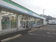 ファミリーマート　茨木郡山店