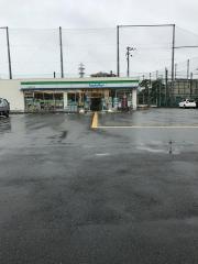 ファミリーマート　天美我堂三丁目店