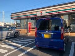 セブンイレブン　岡崎明大寺町店