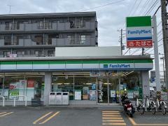 ファミリーマート　川崎下作延店