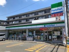 ファミリーマート　川崎下作延店