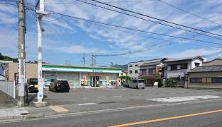 ファミリーマート　清水興津駅前店