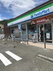 ファミリーマート　清水興津駅前店