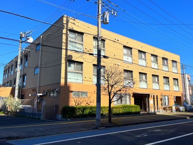 メディカルホームここち東岩槻 建物全景