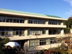 大窪小学校