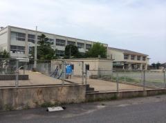末恒小学校