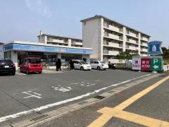 ローソン　荒江1丁目店