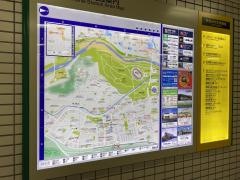 真駒内駅
