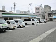 ファミリーマート　神戸長田二葉町店