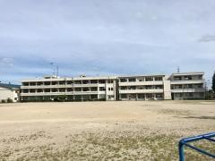中郷小学校