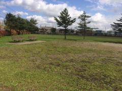 東公園