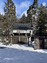 土津神社