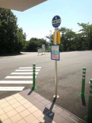 「カワサキ前」バス停留所